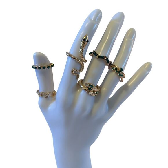 Costume Gold and Green Snake Ring Set. 7 in all. - Picture 5 of 7
